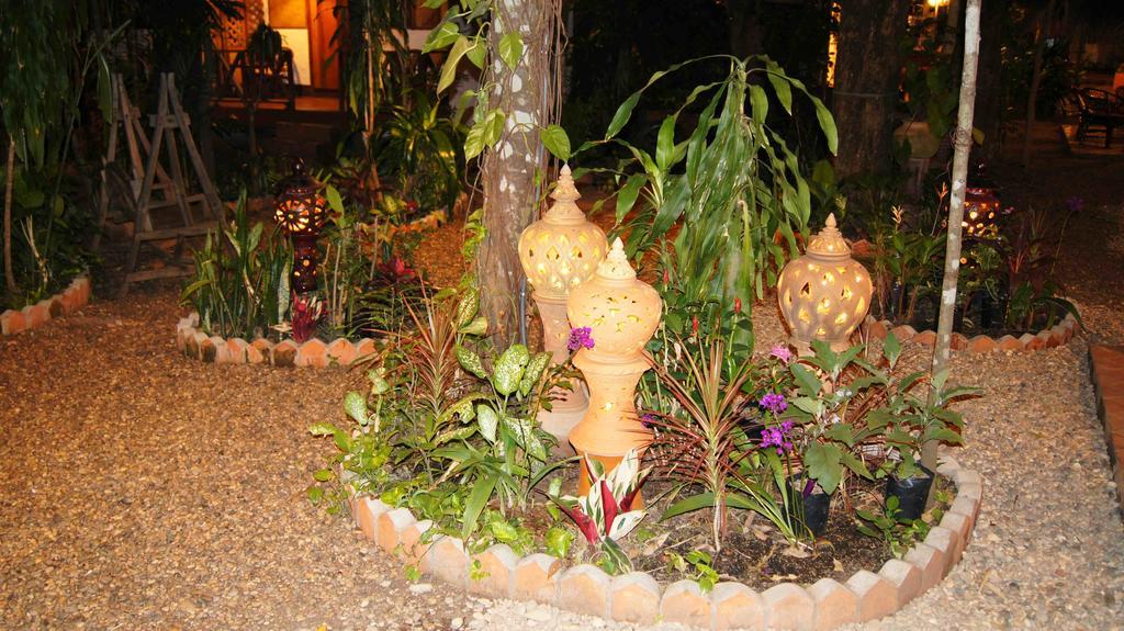 Mut Mee Garden Guest House Nong Khai Exteriör bild