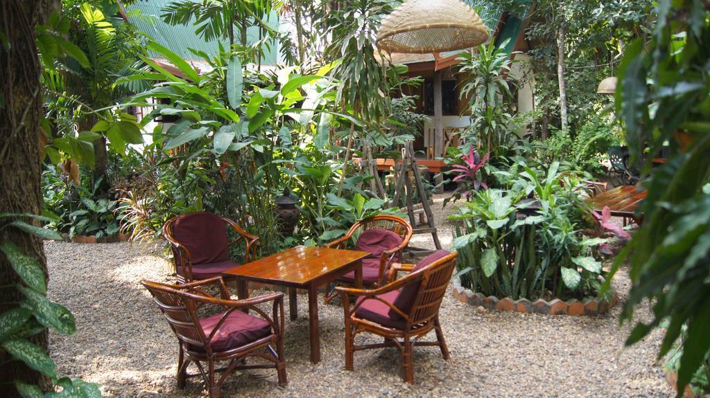 Mut Mee Garden Guest House Nong Khai Exteriör bild